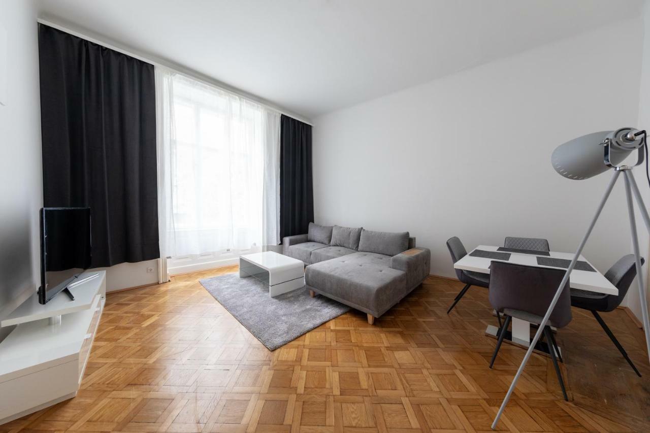 Vienna Dream Apartments City Center Luaran gambar